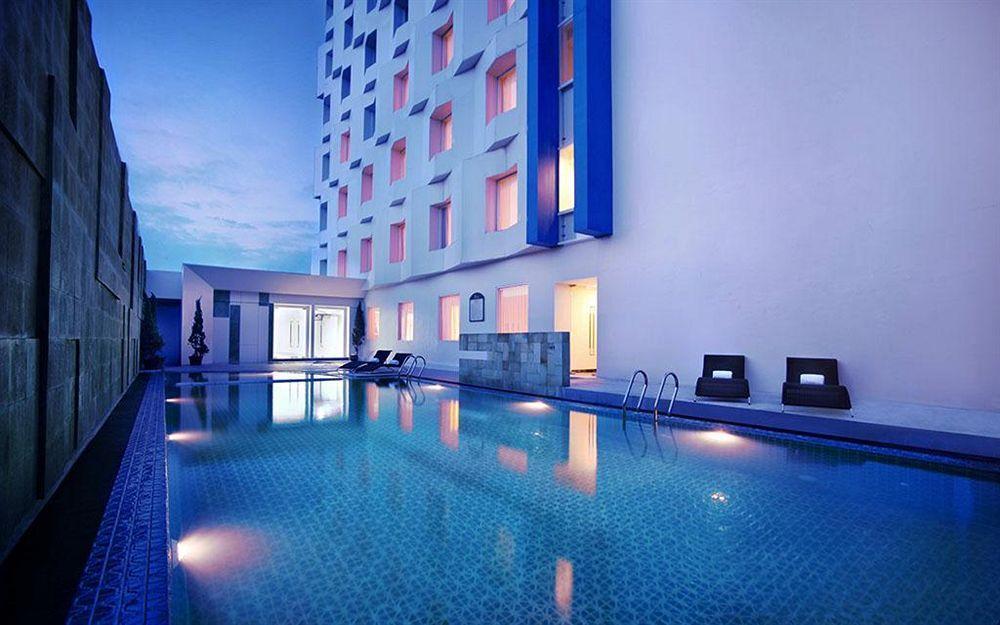 Atria Hotel Маланг Екстер'єр фото