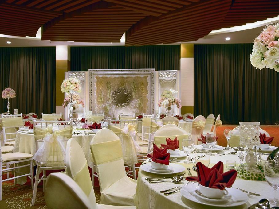 Atria Hotel Маланг Екстер'єр фото